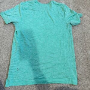 teal lululemon mens tee
